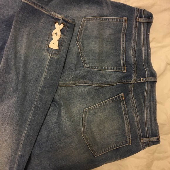 Loft jeans. Size 10 - Picture 4 of 4